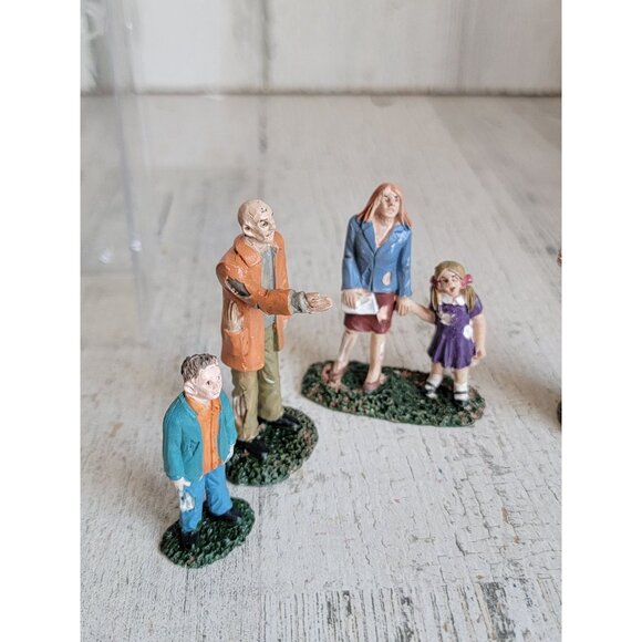 Lemax buying new home spooky town Village accessory Halloween - Picture 4 of 8